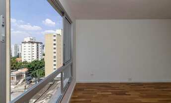 Imagem 2: Apartamento reformado e impecável com 3 dormitórios em Perdizes!