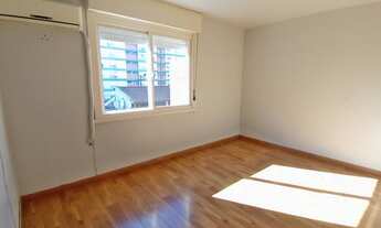 Imagem 5: PORTO ALEGRE - Apartamento Padrão - JARDIM BOTANICO