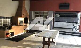 Imagem 2: Casa à venda com 3 quartos 1 suíte no Condomínio Estância Hípica - Nova Odessa/SP