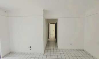 Imagem 2: Apartamento para Venda em Maceió, Poço, 3 dormitórios, 1 suíte, 2 banheiros, 1 vaga