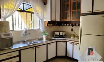 Imagem 5: Belo Sobrado !! Casa com 4 dormitórios