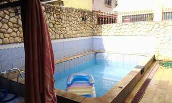 Imagem 5: Casa para venda tem 190 metros quadrados com 4 quartos (2 suítes