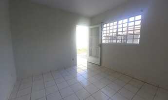 Imagem 6: Casa para aluguel possui 120 metros quadrados com 4 quartos em Carumbé - Cuiabá - MT