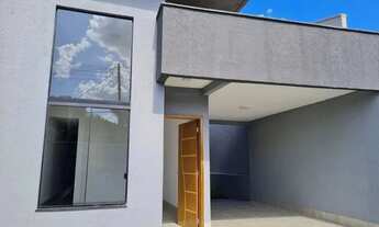 Imagem 2: Casa para venda com 118 metros quadrados com 3 quartos em Parque Maria Helena - Suzano - S