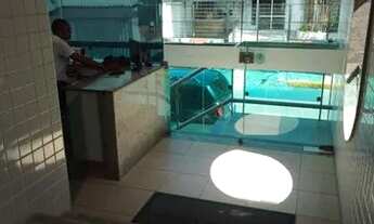 Imagem 2: Apartamento para aluguel tem 105 metros quadrados com 3 quartos em Boa Viagem - Recife - P