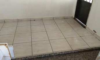 Imagem 6: CASA BAIRRO JARDIM .ATRÁS DO DETRAN