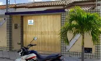 Imagem 1: Casa de Esquina na Aruana