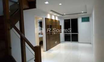 Imagem 2: Cobertura 3 quartos, sendo 1 suíte, na rua Florianópolis Condomínio Village de Capri