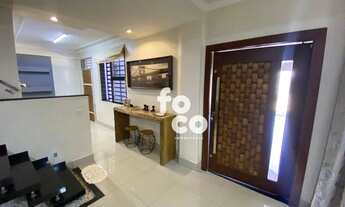 Imagem 2: Sobrado com 3 dormitórios à venda, 237 m² por R$ 800.000,00 - Jardim Brasília - Uberlândia