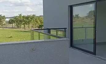 Imagem 7: Casa para aluguel tem 350 metros quadrados com 5 quartos