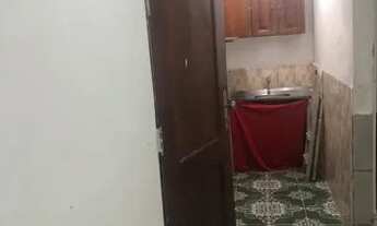 Imagem 5: Aluga-se kitnet Quarto com aluguel por R$480 /mês