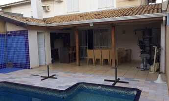 Imagem: Sobrado em condomínio fechado para vender