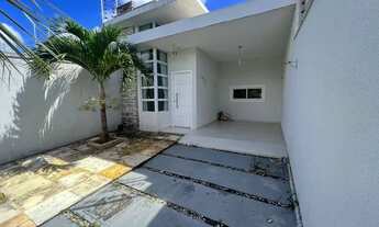 Imagem: Casa Plana de Alto Padrão com 3 Quartos