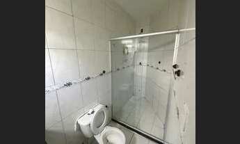 Imagem 2: Excelente Casa no Costa Azul para locação 2/4 Sendo 1/4 com suíte!!