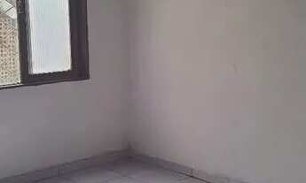 Imagem: Aluga-se um Kit-Net CENTRO