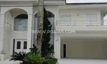 Imagem: Casa com ampla área verde e lazer, Jardim