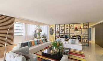 Imagem 7: Apartamento luxuoso, 340m² de área útil, 4 suítes, 3 salas amplas, 6 banheiros e 5 vagas