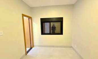 Imagem 4: Casa à Venda com 3 quartos, 161 m²