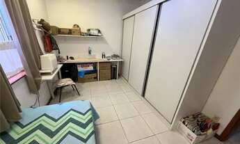 Imagem 7: Apartamento Térreo de 2 Quartos com Sala, Cozinha e Banheiro, com Área Externa Pequena - L