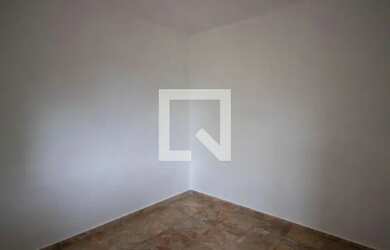 Imagem 6: Casa para Aluguel - Bonsucesso, 2 Quartos, 120 m2