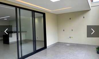 Imagem 3: Excelente sobrado moderno, alto padrão 4Q 215m de área construída QE 54 GUARÁ II