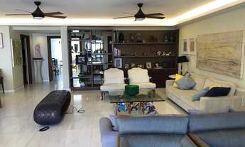 Imagem 4: Apartamento para aluguel possui 300 metros quadrados com 4 quartos em Leme - Rio de Janeir