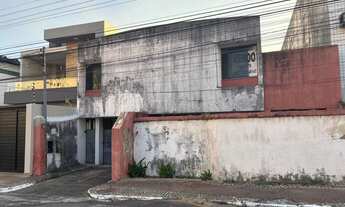 Imagem 2: Imóvel para venda possui 484 metros quadrados com 1 quarto em Grageru - Aracaju - Sergipe