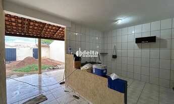 Imagem 3: Casa residencial com 3 quartos disponível para Venda no Bairro Planalto em Uberlândia - MG