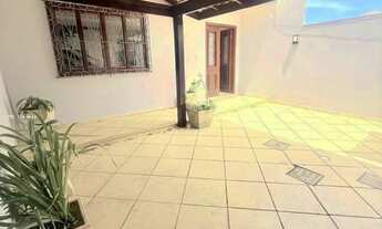 Imagem 4: Casa para Locação em Macaé, Novo Horizonte, 3 dormitórios, 1 suíte, 4 banheiros, 4 vagas