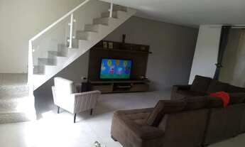 Imagem: Vendo casa triplex Jd pinheirinho Embu das