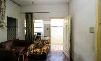 Imagem 3: Casa à Venda - Sagrada Família, 2 Quartos, 1480 m2