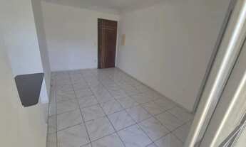 Imagem 2: Imóvel para venda tem 48 metros quadrados com 2 quartos em Taquara - Rio de Janeiro - RJ