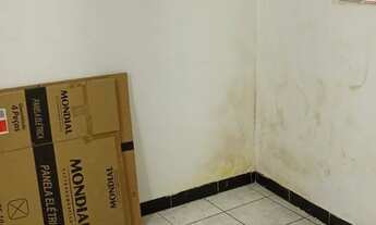 Imagem 3: Vendo casa 2/4 sala, cozinha banheiro