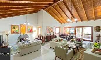 Imagem 4: Casa em Porto Alegre, no bairro Nonoai, com 4 dormitório(s), à venda