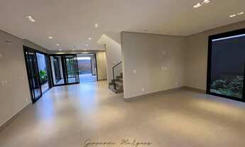 Imagem 4: Sobrado Exclusivo no Florais do Parque à Venda | 5 Suítes | 306 m²