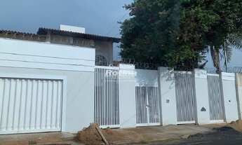 Imagem 1: Próximo HC UFU Casa com 3 dormitórios