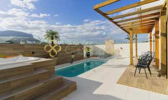 Imagem 3: Casa mobiliada com 5 dormitórios, piscina e jacuzzi à venda na Pedra Branca