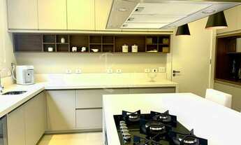 Imagem 6: Casa para venda mobiliada e decorada com 1100m², 5 suítes, SPA, sauna e piscina aquecida n