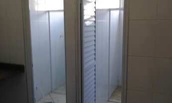 Imagem 10: Galpão com 2.200 metros no Civit II com dois pórticos 10 e 30 tonetadas