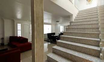 Imagem 6: Sobrado para venda com 478 metros quadrados com 4 suítes