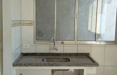 Imagem 2: Casa para aluguel com 50 metros quadrados com 2 quartos em Jardim Elisa Maria - São Paulo