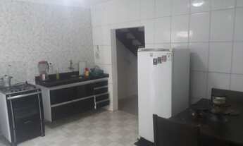 Imagem 3: QUARTOS em ambiente familiar e organizado