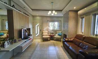 Imagem 1: Casa para venda tem 168 metros quadrados com 3 quartos em Centro - Nova Santa Rita - RS