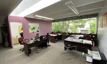 Imagem 2: Casa na Alameda Dos Indígenas, com 320m²