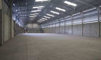 Imagem 2: Galpão Civit II com 10202 metros com patio de 7000 metros para manobra