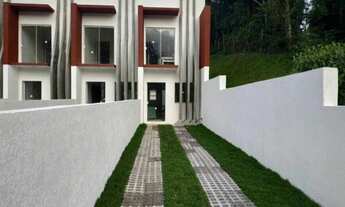 Imagem 2: Sobrado Geminado para Venda no Bairro Nova Brasília em Joinville-SC