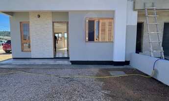 Imagem 3: Casa para venda possui 52 metros quadrados com 2 quartos em Florida - Guaíba - RS