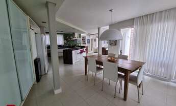 Imagem 5: Casa com 3 dormitórios no Sambaqui