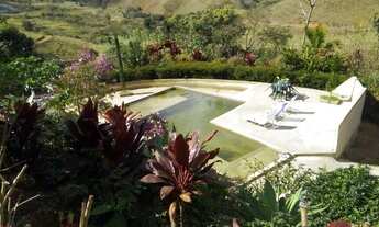 Imagem 3: Chácara em Miguel Pereira - Área de 4.000 m2 - Vista Deslumbrante para as Montanhas!