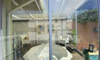 Imagem 4: Casa de 300m² em Altos de Pinheiros para alugar, 3 suítes, piscina, área gourmet e pronto